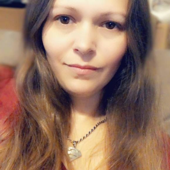 Profile Picture of Nicole Rahtz-krause (@nkrause84) on Poshmark