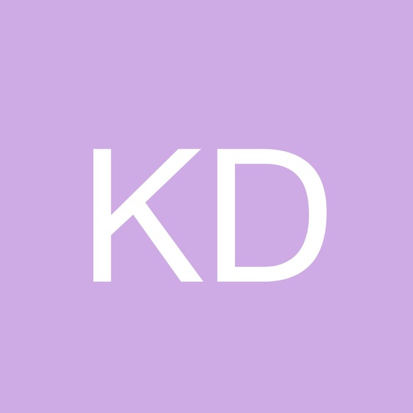 Profile Picture of Katherine Decker (@idkjustignoreme) on Poshmark