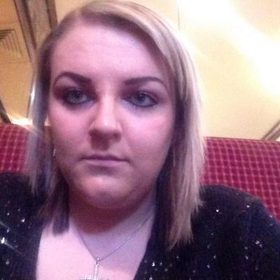 Profile Picture of Kerry Louise Mackey (@MackeyKerry) on Twitter
