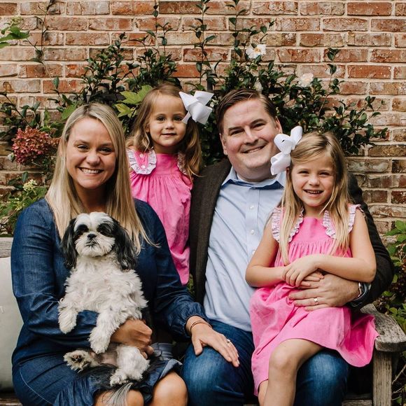 Profile Picture of Rachel Farren (@rfarren) on Poshmark