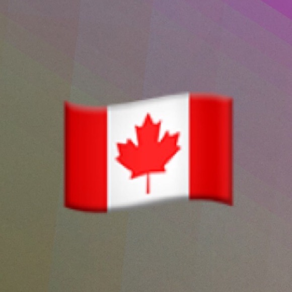 Profile Picture of Dani Weinel (@daniweinel) on Poshmark