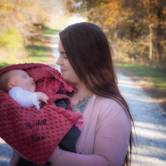 Profile Picture of Amber Wallace (@amberlynn7206) on Poshmark