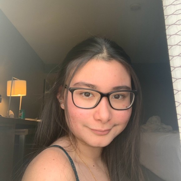 Profile Picture of Morgan Freidman (@liannefah) on Poshmark