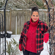 Diva In The Dirt © Maureen Washington  - Youtube Profile Picture of Diva In The Dirt © Maureen Washington  (@divainthedirt) on Youtube