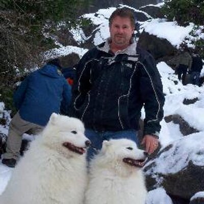 Profile Picture of Ray Stovall (@raydogshark) on Twitter