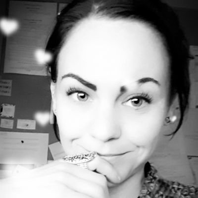 Profile Picture of Nicolegroupe (@nicolelgroupe) on Twitter