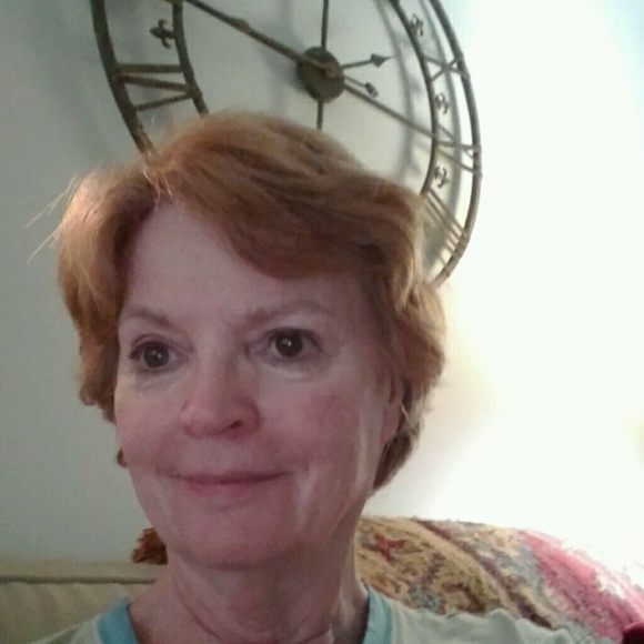 Profile Picture of F Markwalter (@fmark1115) on Poshmark