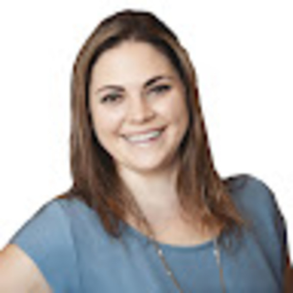 Profile Picture of Danielle g Tooker (@dmgough2012) on Poshmark