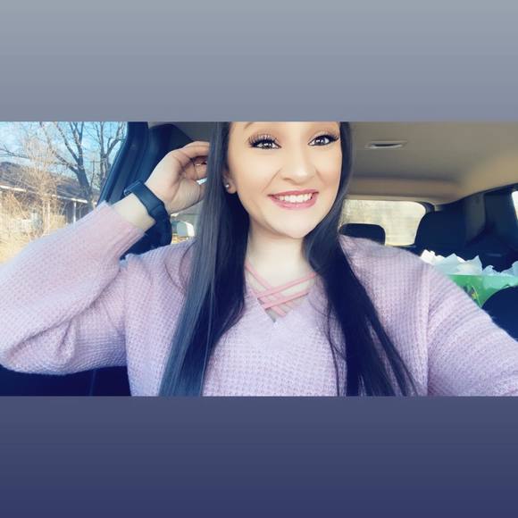 Profile Picture of Shameron Kobe (@shameron_morris) on Poshmark