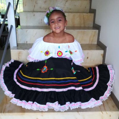 Profile Picture of Juliana Salazar O (@JulianaSalazarO) on Twitter