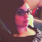 Profile Picture of Danielle Harper (@frenchfriesarenice) on Youtube