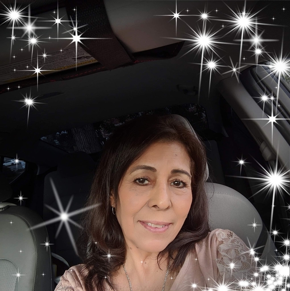 Profile Picture of Yolanda Baca (@yobaca) on Poshmark