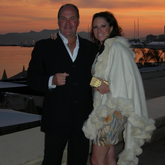 Profile Picture of Jeff Tinsman (@jefftinsman) on Poshmark