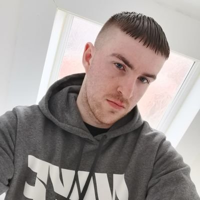 Profile Picture of Mark Pearse (@Mark09232423) on Twitter