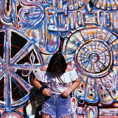 Profile Picture of Bree Long (@BreeLong8) on Twitter