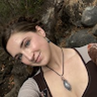 Profile Picture of Vivian Hanna (@vivian-hanna-7) on Quora