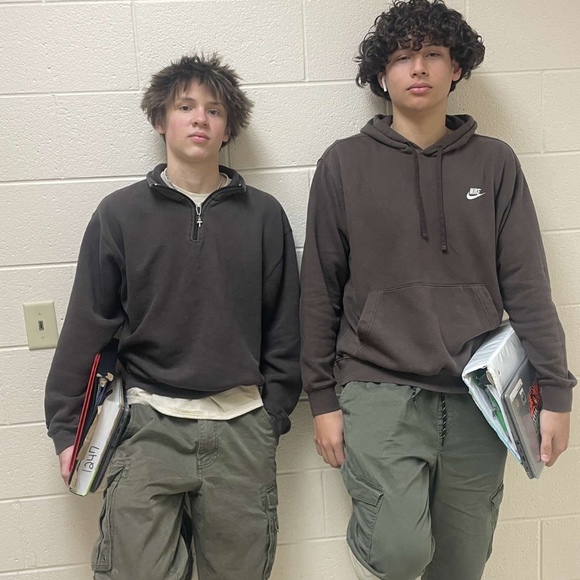 Bryce Compton - Poshmark Profile Picture of Bryce Compton (@brycecompton19) on Poshmark