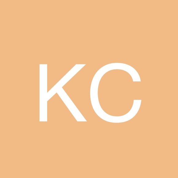 Profile Picture of Kelley Crouch (@kelleycrouch38) on Poshmark