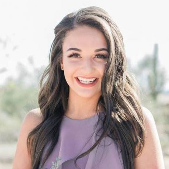 Profile Picture of Alex Hoffman (@alhoffman70) on Poshmark