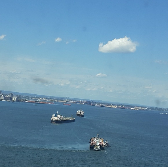 Profile Picture of Dennis Davidson (@denny325) on Poshmark