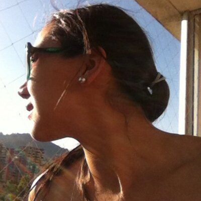 Profile Picture of Vania Alvarez (@vaniaalvarez) on Twitter