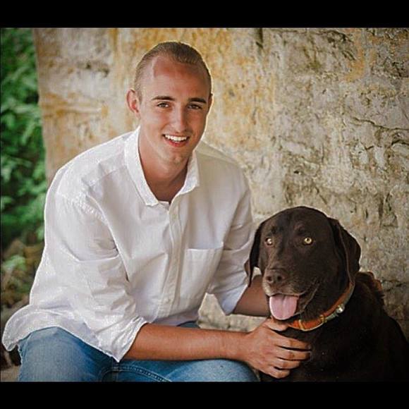 Profile Picture of Zack Loudon (@zloudon) on Poshmark