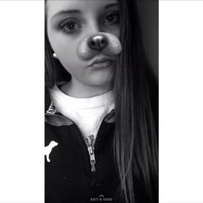 Profile Picture of Hailey McLaughlin (@HaileyMcLaugh18) on Twitter