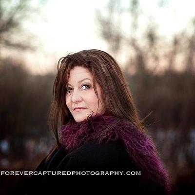 Profile Picture of Kim Bronson (@kimbronson) on Twitter