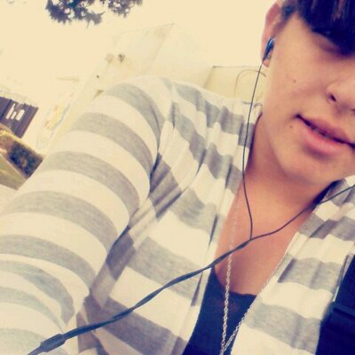Profile Picture of Stephanie Duron (@listephy16) on Twitter