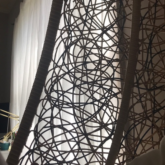 Profile Picture of Arielle Hooper (@ariellehooper) on Poshmark