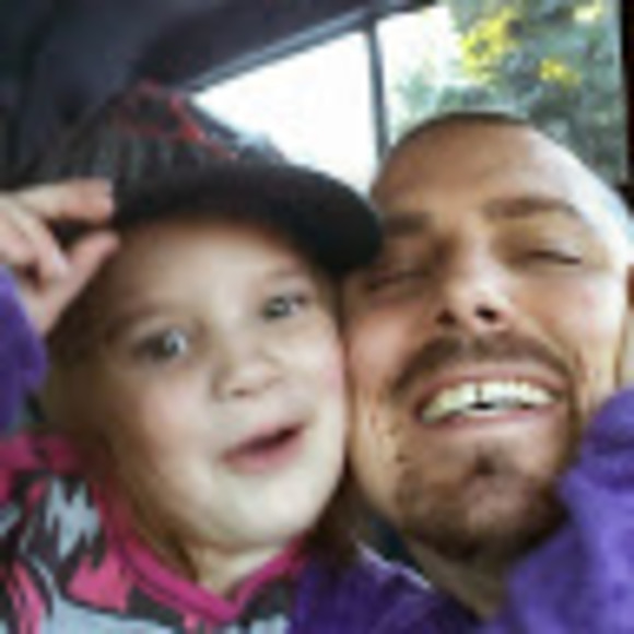 Profile Picture of Jason Rodrigues (@jason9371) on Poshmark