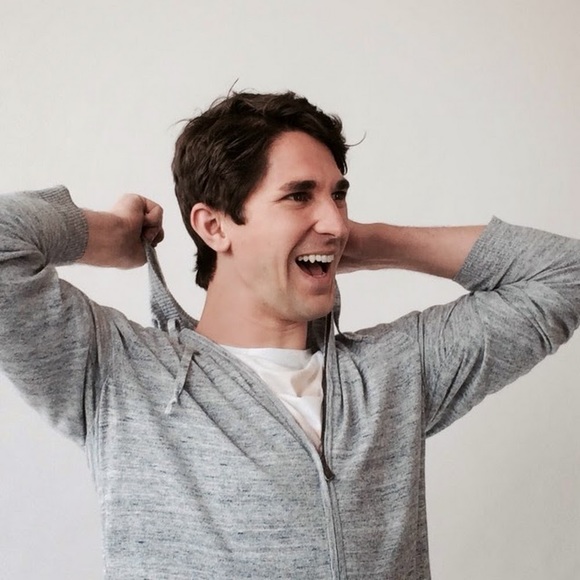 Profile Picture of Garrett Jockel (@garrettajockel) on Poshmark