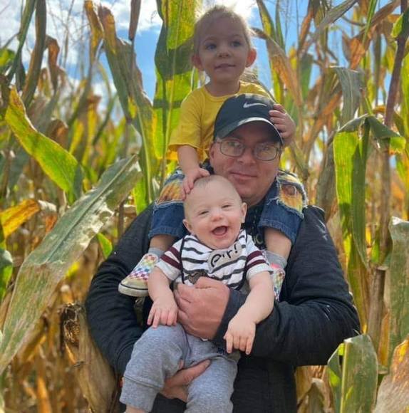 Profile Picture of Ted Hicks (@ted_h41015) on Poshmark