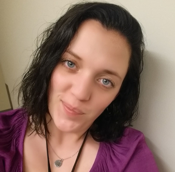 Alex Lapp - Poshmark Profile Picture of Alex Lapp (@missblu3eyes) on Poshmark