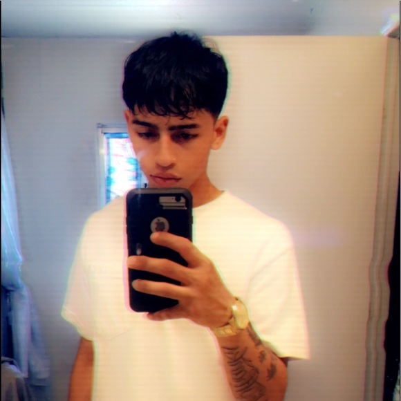 Profile Picture of Mark Martinez (@yung45k) on Poshmark