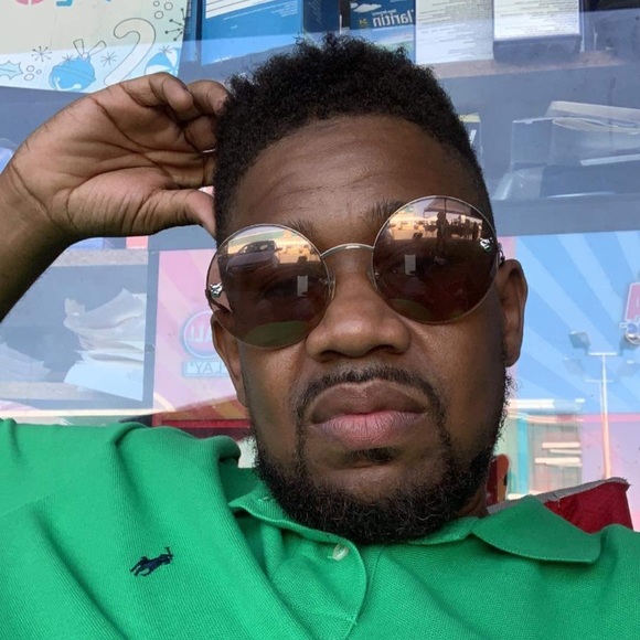Profile Picture of Christopher Rivers (@djchrisdollar) on Poshmark