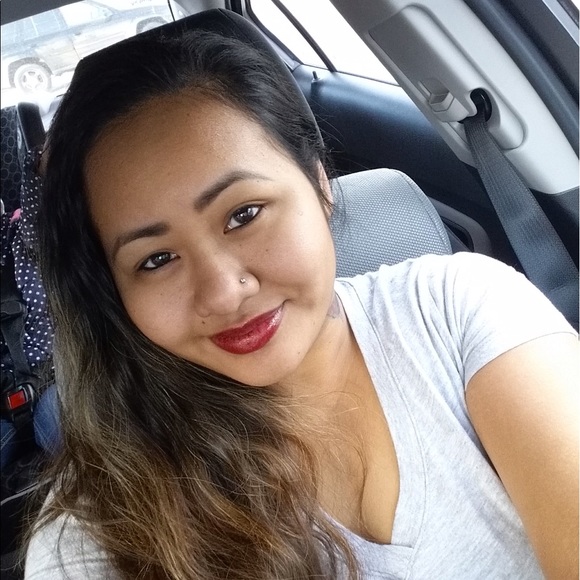 Profile Picture of Lucy Bailey (@lucybailey15) on Poshmark