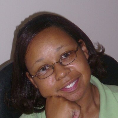 Profile Picture of Lisa Woolfolk (@sistas_ink) on Twitter
