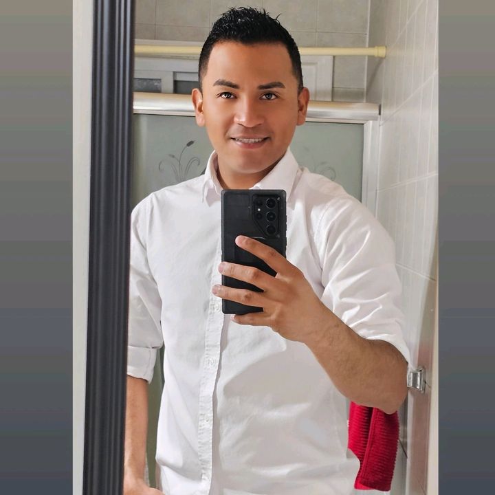 Profile Picture of davidcoreas (@davidcoreas93) on Tiktok