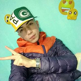 Profile Picture of Harol'd S'tiiven (@Harold-Stiiven) on Facebook