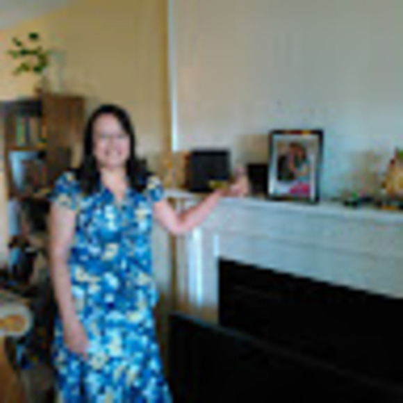 Profile Picture of Madeline Luciano (@madelilucia) on Poshmark