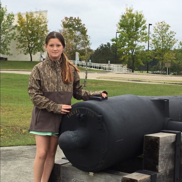 Profile Picture of Mary Cowart (@maryc650) on Poshmark