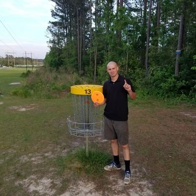 Profile Picture of Mike Cobb (@Mike22c2200) on Twitter