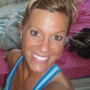 Profile Picture of Hilary Shoop (@holla_at_hilary) on Myspace