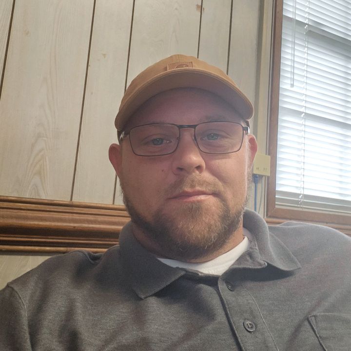 Profile Picture of Branden Bloomberg (@brandenbloomberg) on Tiktok