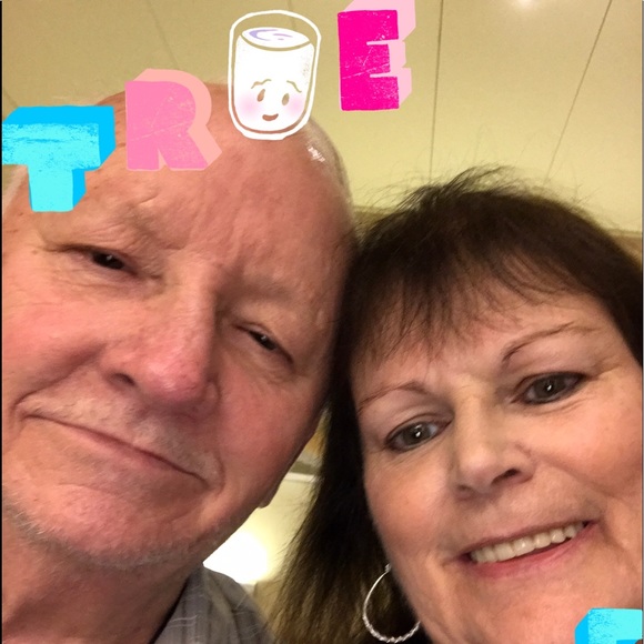 Profile Picture of Kim Ulmer (@kulmer5613) on Poshmark