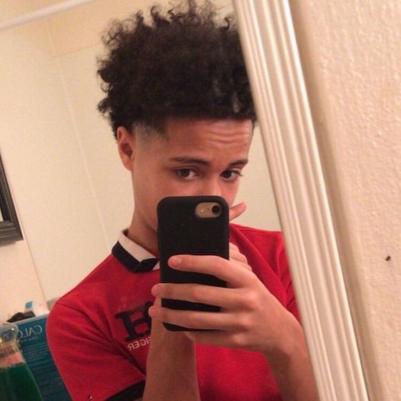 Profile Picture of Joshua Tisdale (@jdogger123) on Poshmark