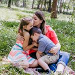 Profile Picture of Courtney Randall (@barefootacres) on Instagram