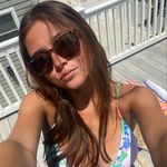 Profile Picture of 𝐋𝐢𝐥𝐲 𝐒𝐭𝐞𝐰𝐚𝐫𝐭 (@lilstewa) on Instagram