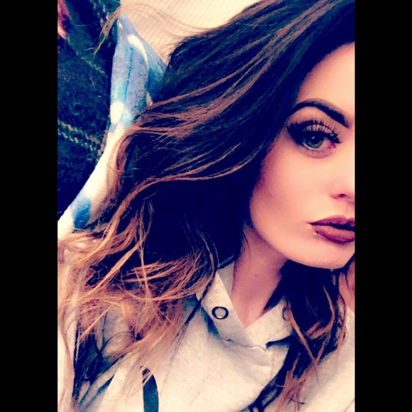 Profile Picture of Alexandra Ruppert (@aruppert) on Poshmark
